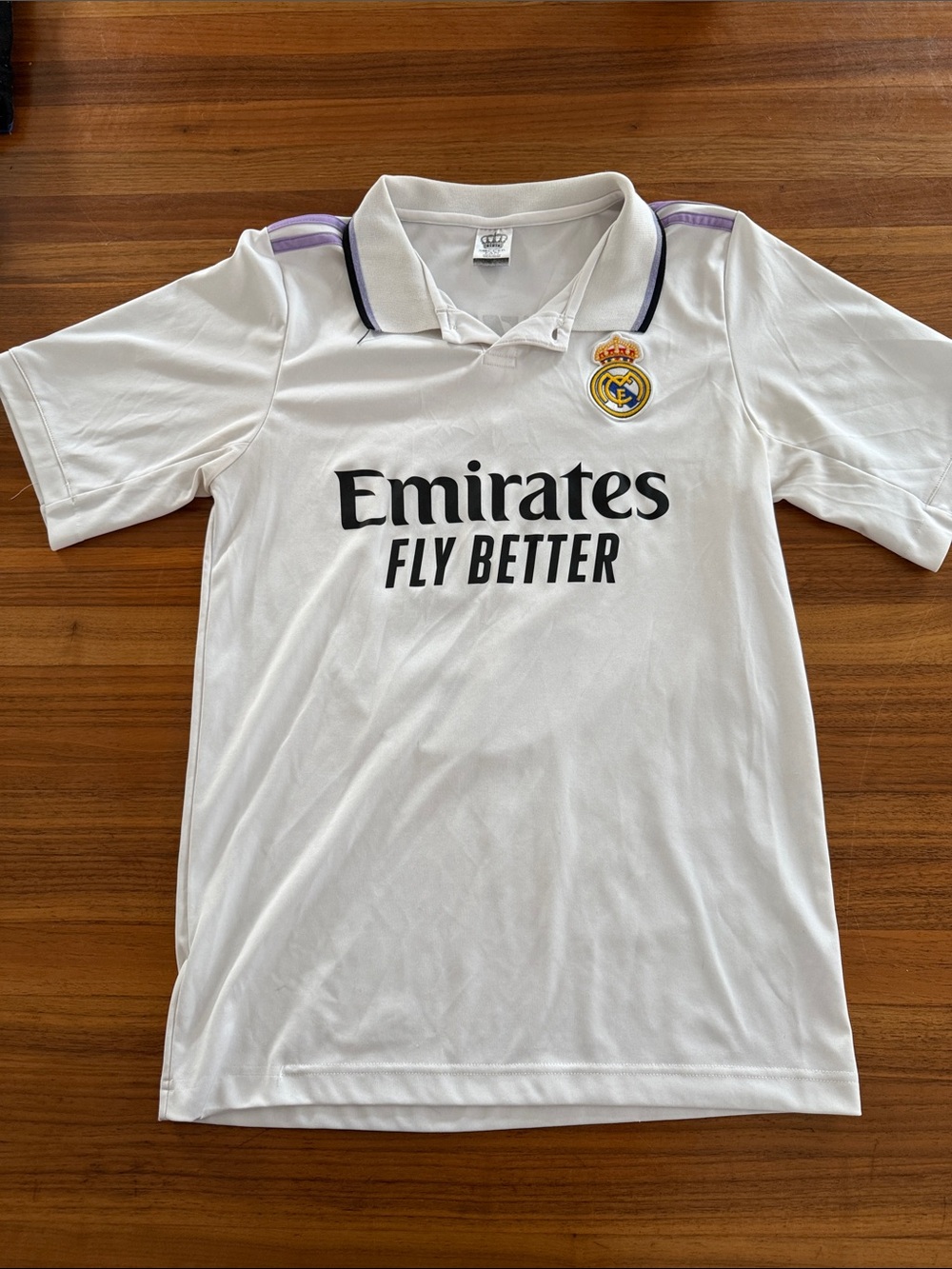 Benzema Real Madrid Home 22/23 jersey sz S